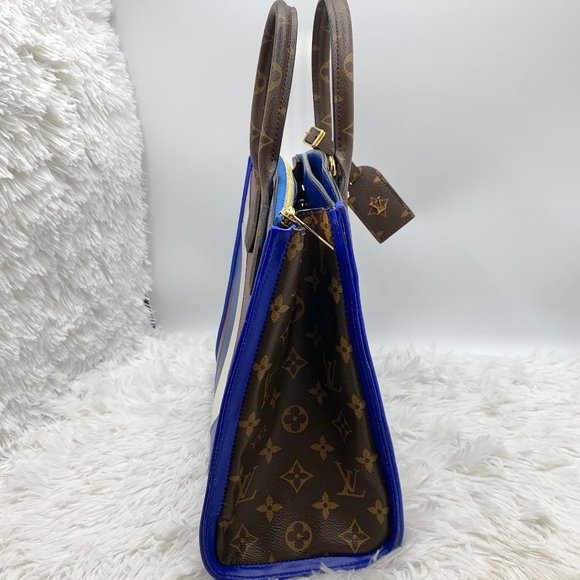 ❌SOLD❌ Louis Vuitton Chevron City Steamer MM bag - Picture 4 of 16